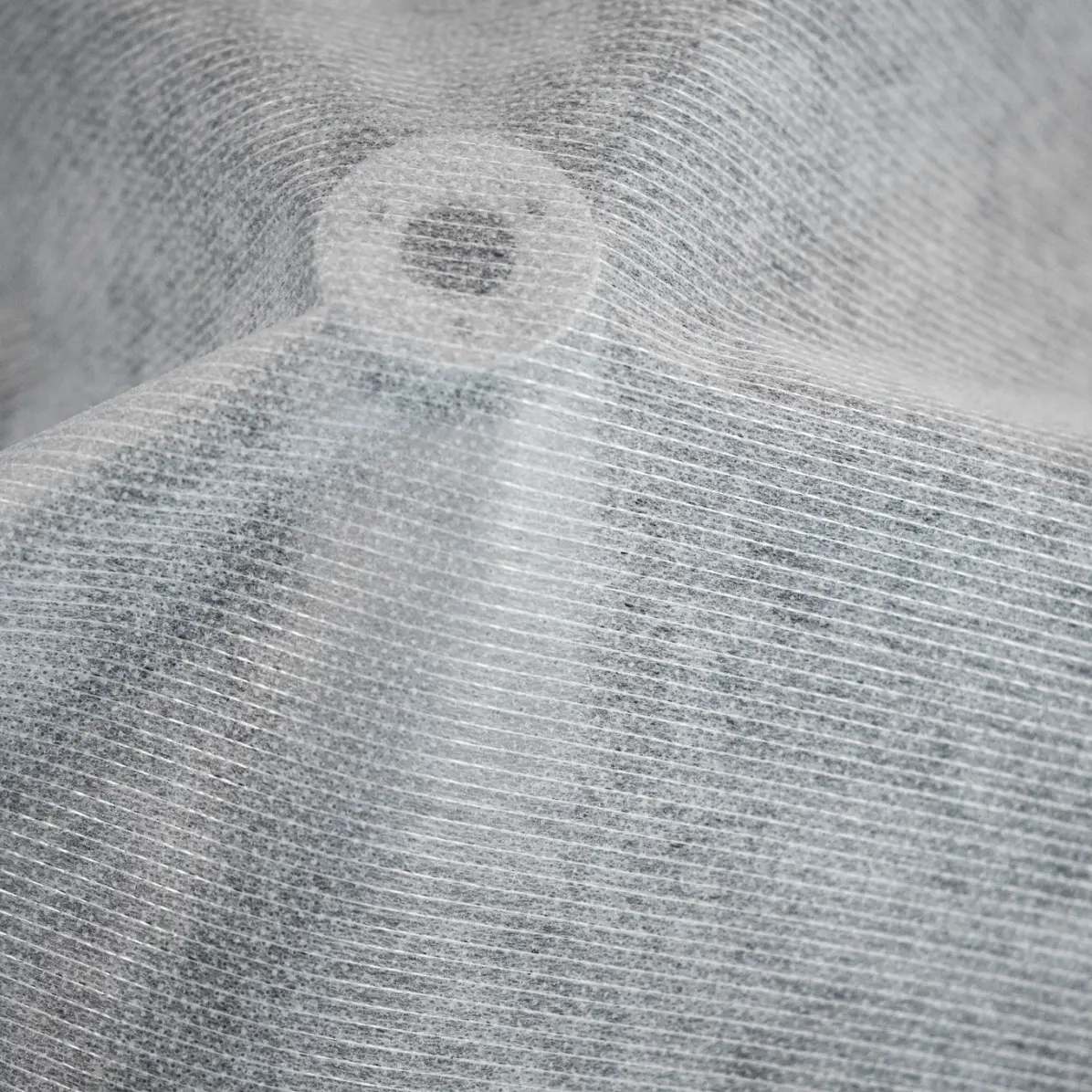 Tisséless Binding tape white transparent non woven fusible interfacing 42 g/m²