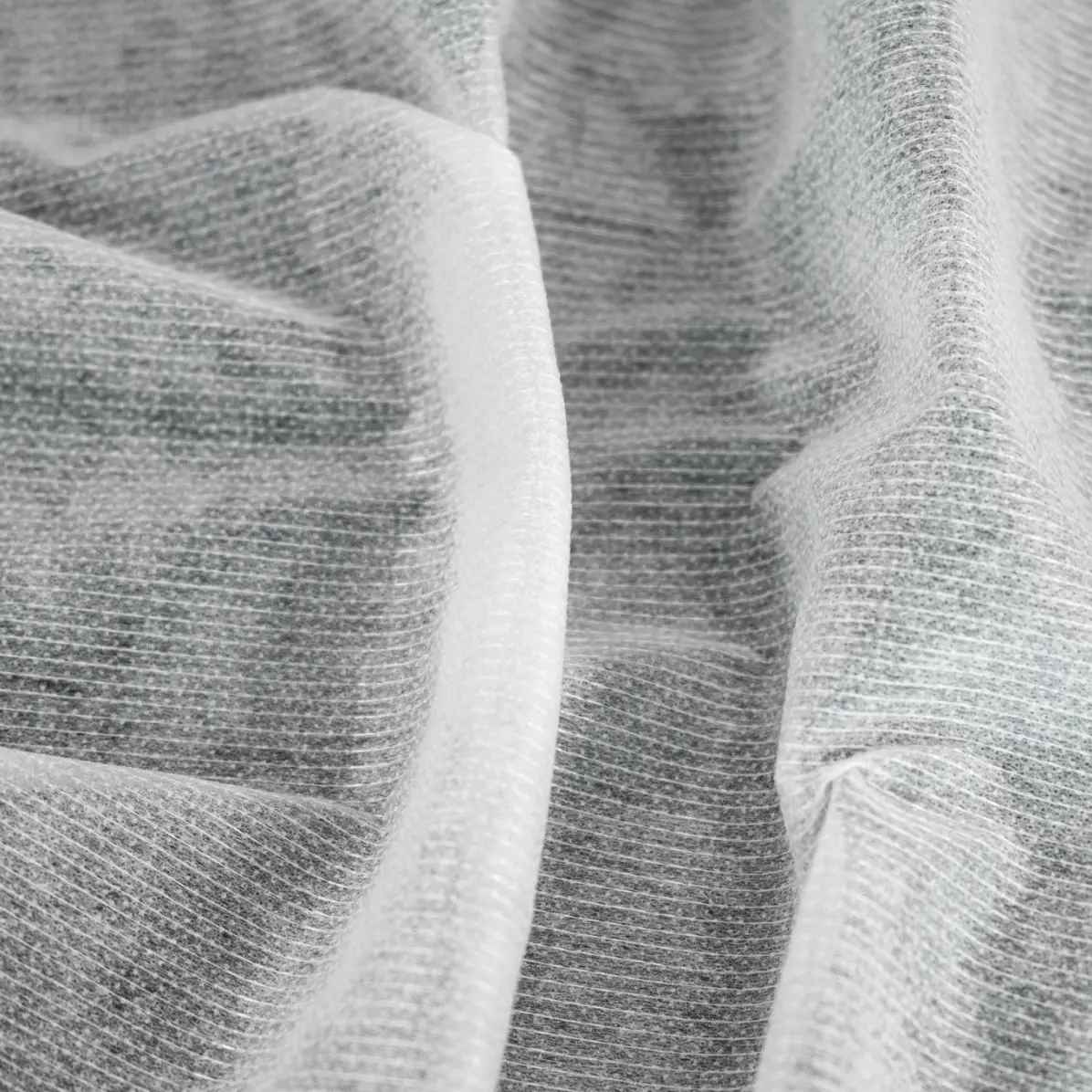 Tisséless Binding tape white transparent non woven fusible interfacing 42 g/m²